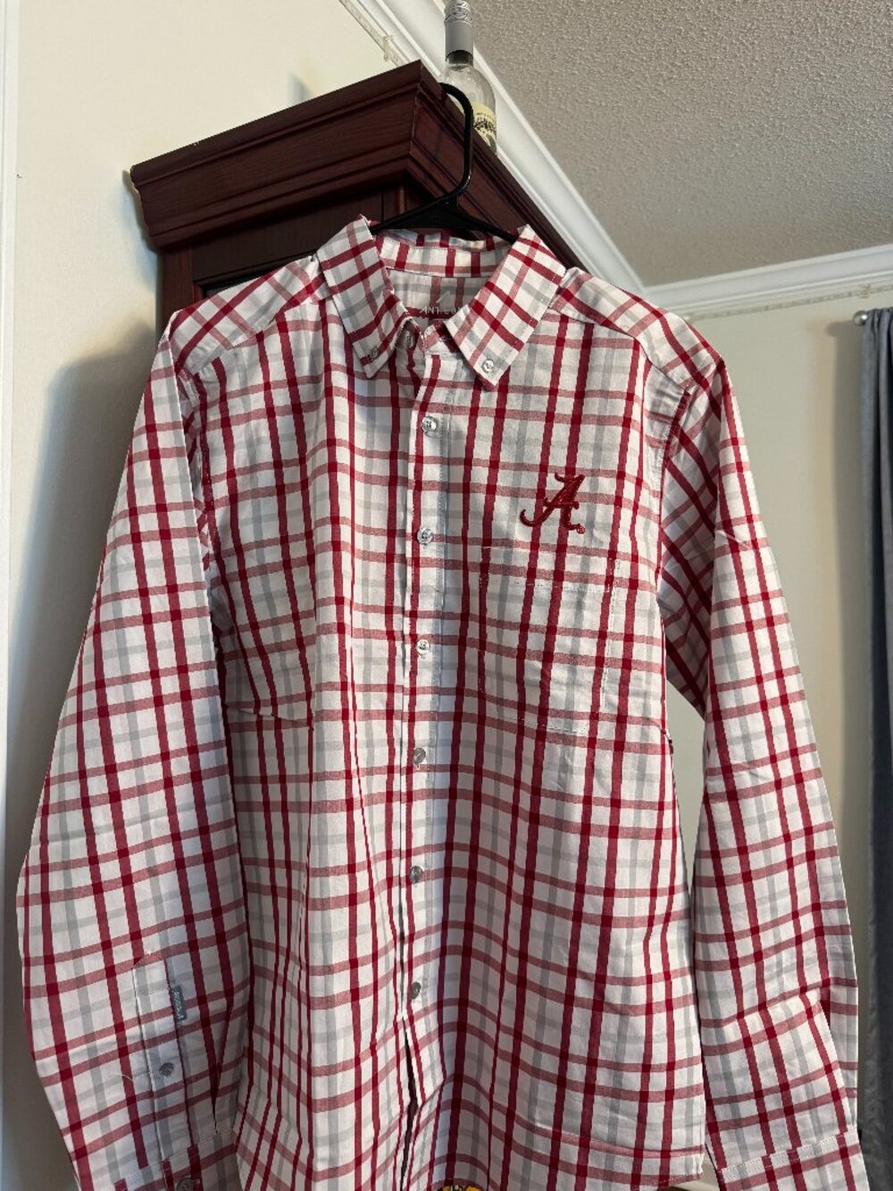 NWT Antigua Alabama Crimson Tide Men’s Plaid Button Down Shirt Size M